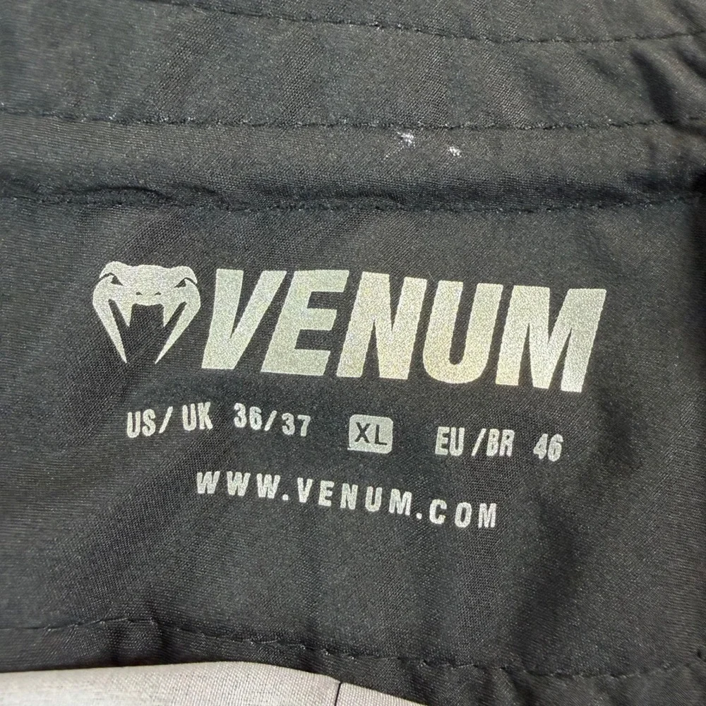 Venum Fight Team MMA Shorts Mens XL Black White Combat Training Trunks